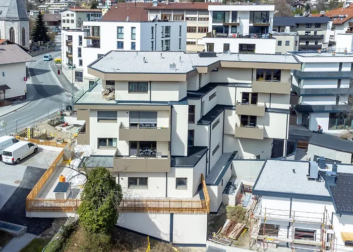 8 Apartment *