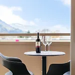 8 Apartamento