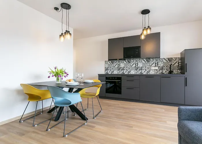 Appartement 8 *